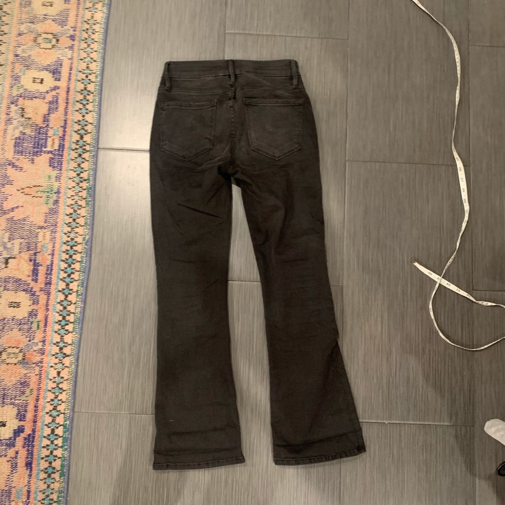 FRAME Le Crop Mini Boot in Film Noir jeans